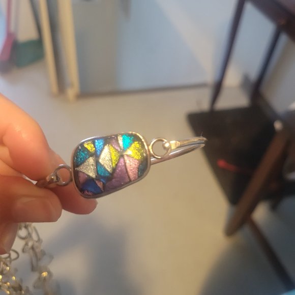 Jewelry - Picture 4 of 5